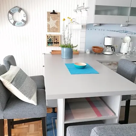 Paula - Gemuetliche Maisonette Auf * Fehmarn